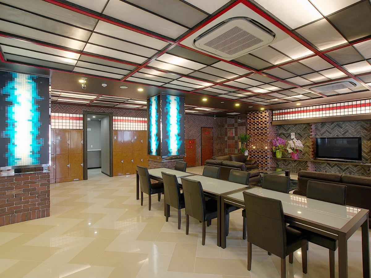 ホテル中央セレーネ Hotel Chuo Selene Osaka Exterior photo